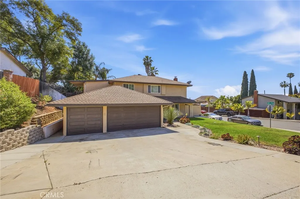 https://cdn.realtyfeed.com/cdn/127/306741993/1fc8d6cad46992dbe436c2d7e041c13e.webp