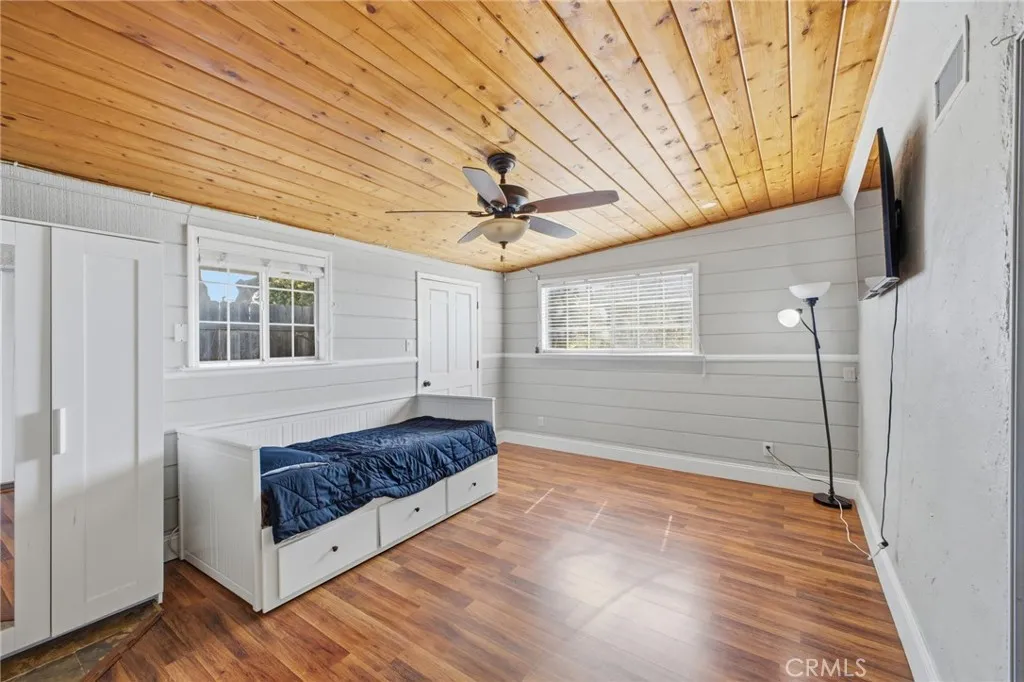 https://cdn.realtyfeed.com/cdn/127/306741993/9cf4bc61ccbc54fa21ebd83437a92699.webp