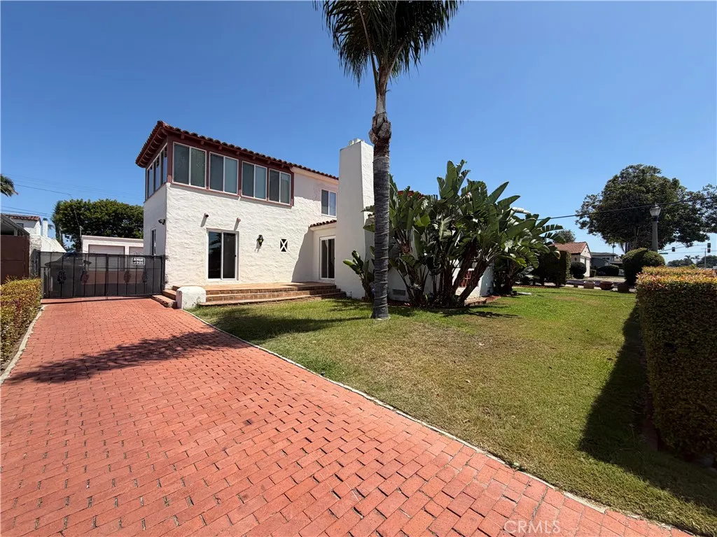 https://cdn.realtyfeed.com/cdn/127/306742035/4da6bed3f2fb0aae82d4dfa7bca199c1.webp