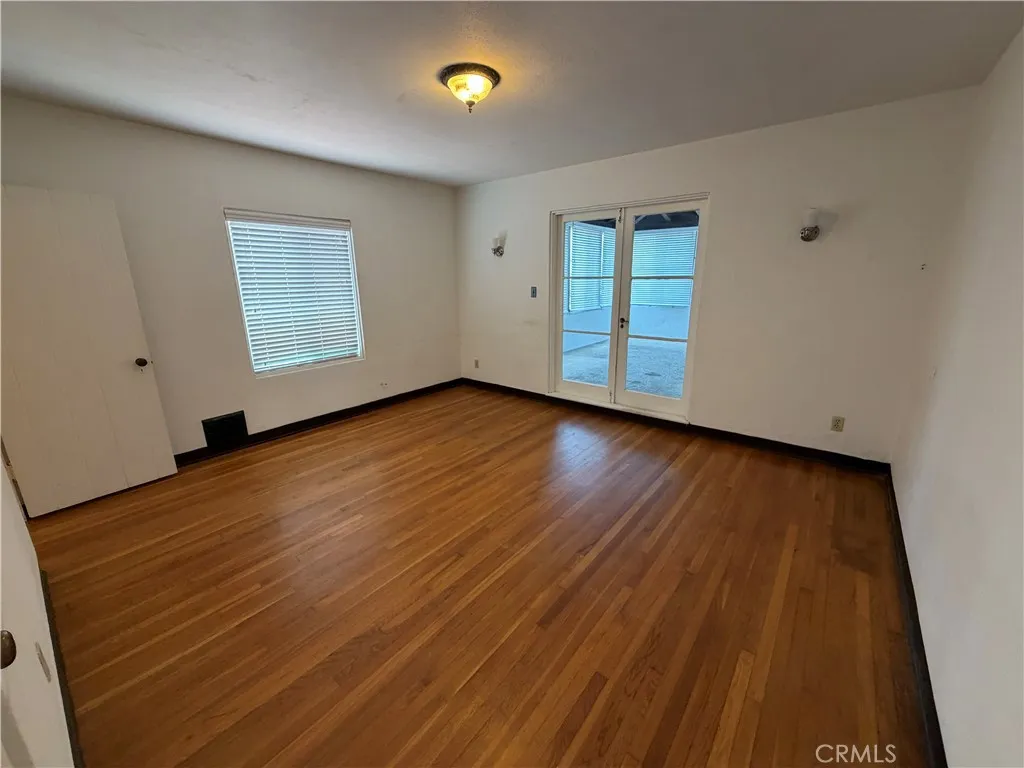 https://cdn.realtyfeed.com/cdn/127/306742035/6ff6c1798778fddb4bd9e7736b89a197.webp