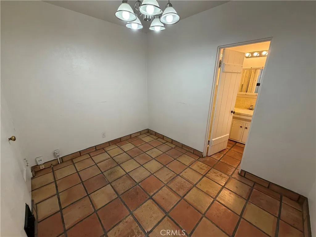https://cdn.realtyfeed.com/cdn/127/306742035/971f21076185cbad62739c20d47a83f2.webp