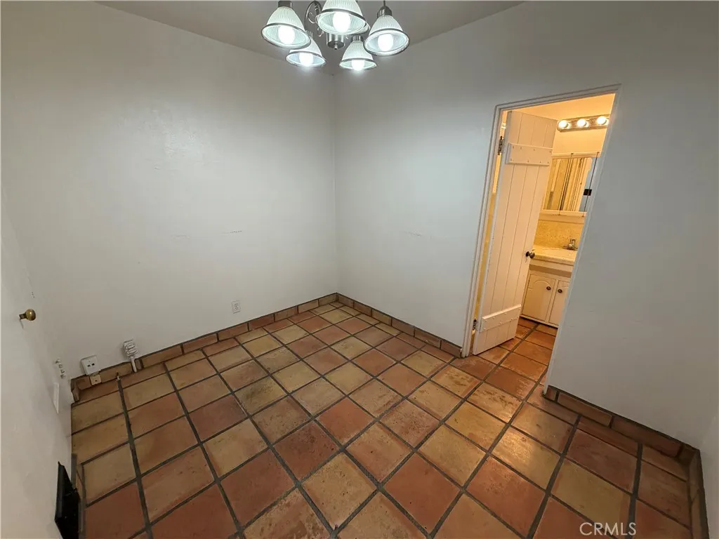 https://cdn.realtyfeed.com/cdn/127/306742035/9cf1d84a589af704d883518151f7fa20.webp
