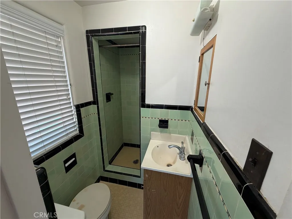 https://cdn.realtyfeed.com/cdn/127/306742035/bb81949c24e1e8e2d4860bd8313a87ff.webp