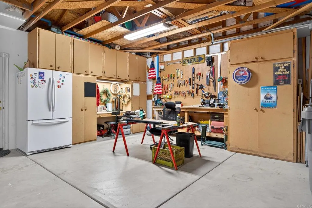 https://cdn.realtyfeed.com/cdn/127/306742063/27f1ad31e56fb33c25aa119173a68e11.webp