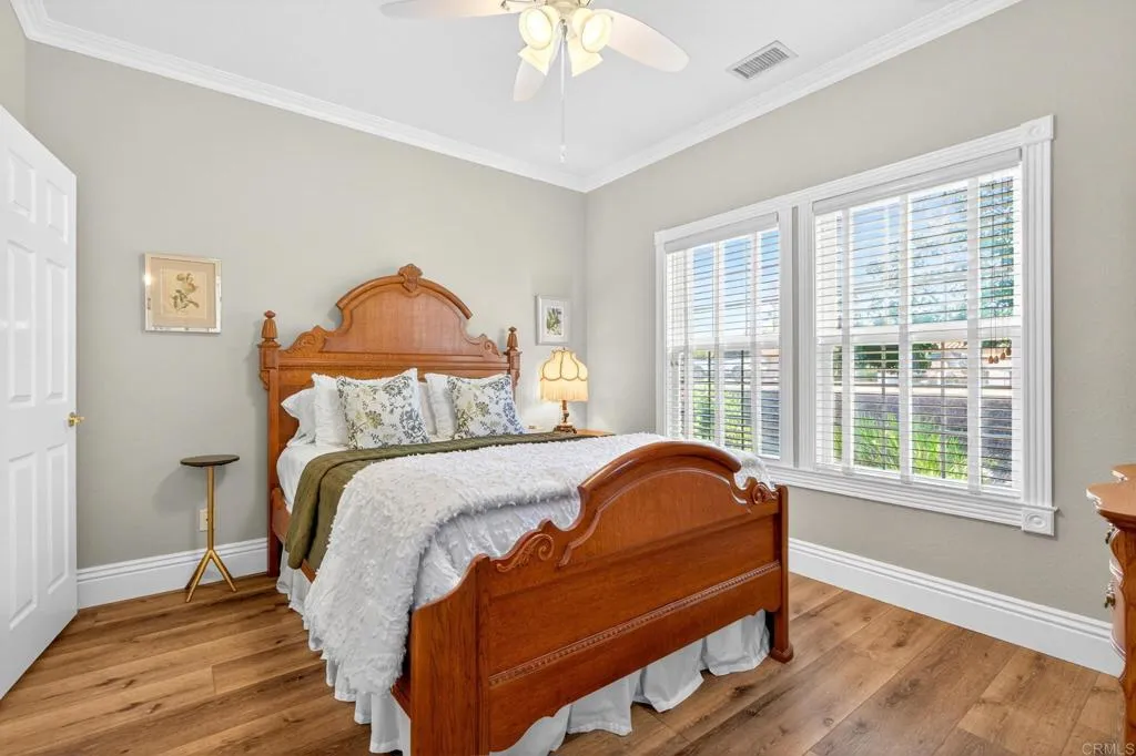 https://cdn.realtyfeed.com/cdn/127/306742063/838a2dfefd0b0b839a28e735f0e1a076.webp