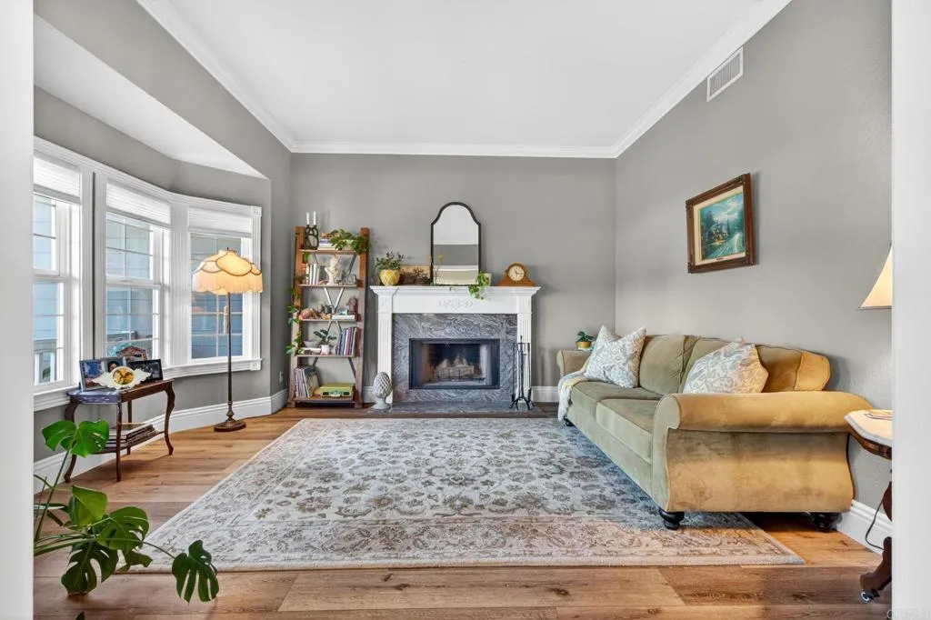 https://cdn.realtyfeed.com/cdn/127/306742063/d25badf3dc1114acacdfef990d7a7a0f.webp
