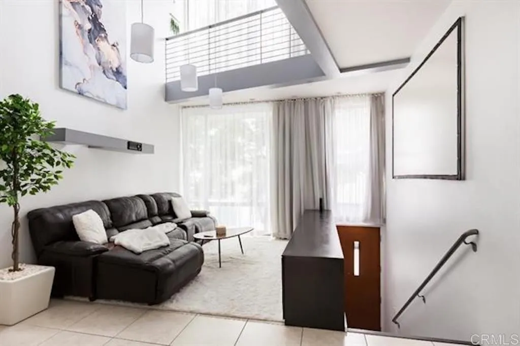 https://cdn.realtyfeed.com/cdn/127/306742068/3dfbbdb87635bb2e95ab67f052ff149c.webp