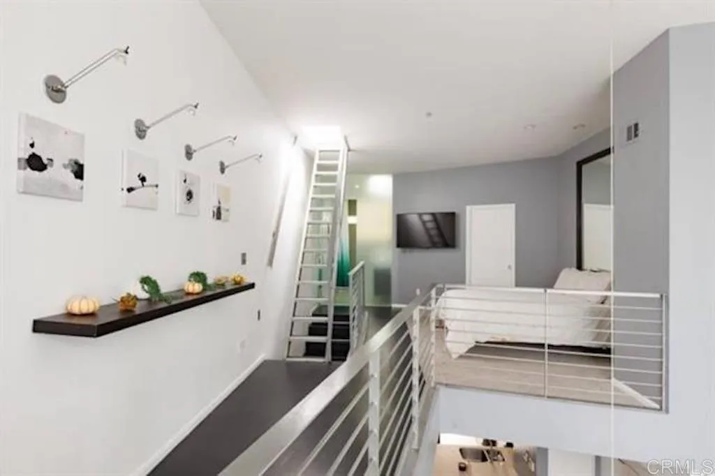 https://cdn.realtyfeed.com/cdn/127/306742068/6dcbbecf7353d2d5e85f5fe7e5e080d0.webp