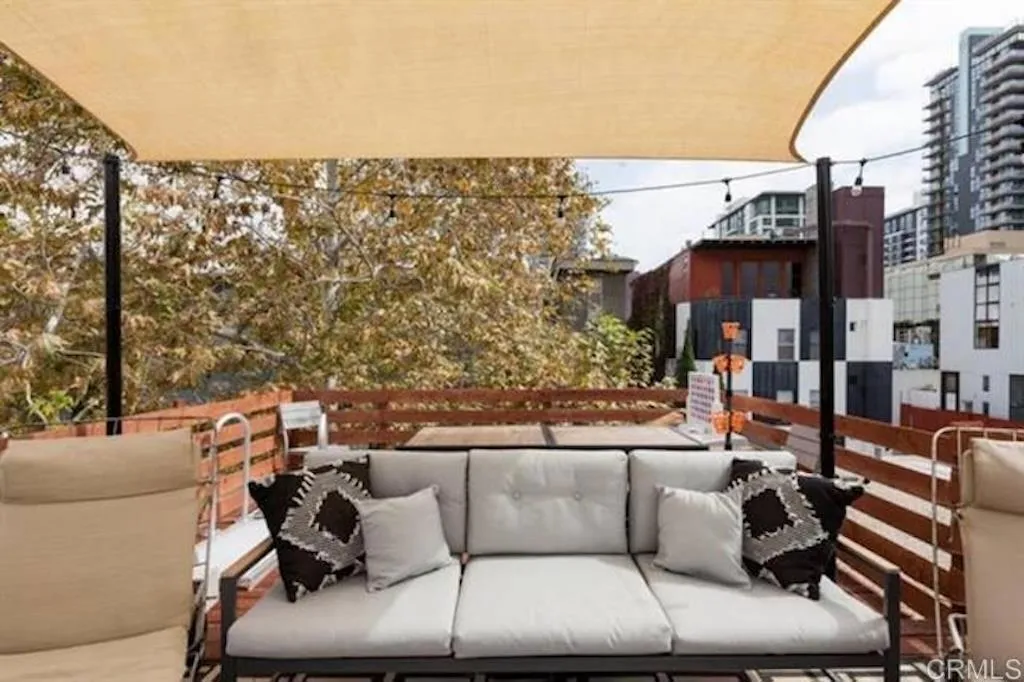 https://cdn.realtyfeed.com/cdn/127/306742068/9ed6c24177a4f5667b92c4ec6ebf10ca.webp