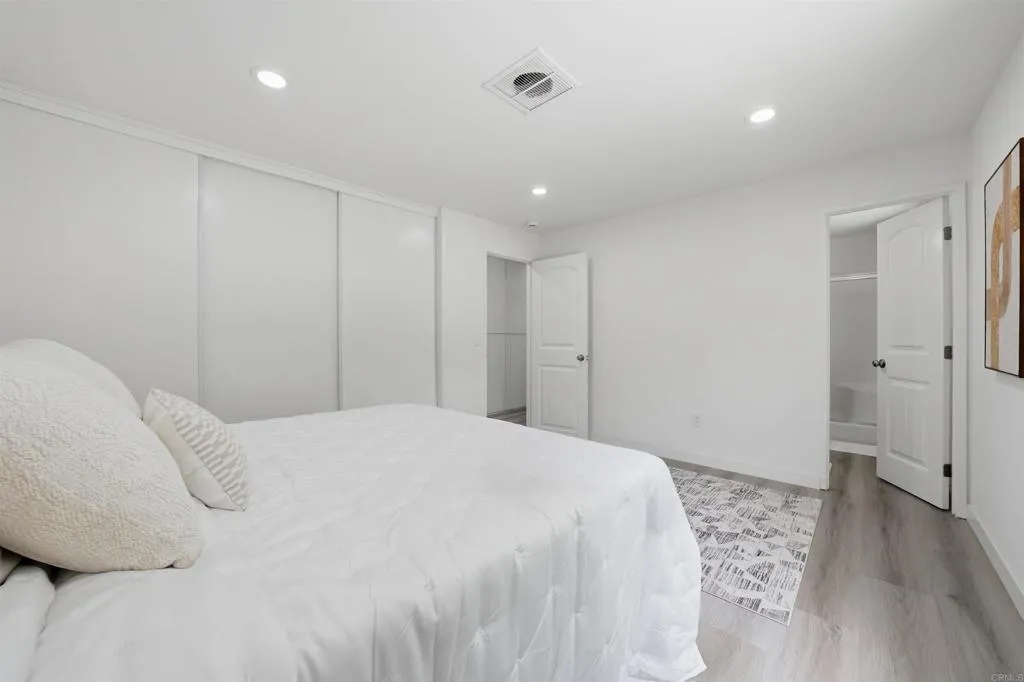 https://cdn.realtyfeed.com/cdn/127/306742076/1700a82a89658d3006060e47789002cf.webp