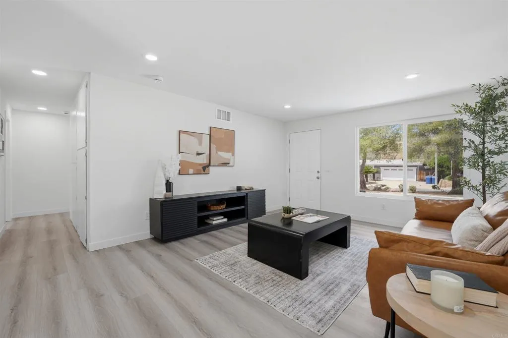 https://cdn.realtyfeed.com/cdn/127/306742076/3902ab34d8ce91ac0aa3b40fd445e555.webp