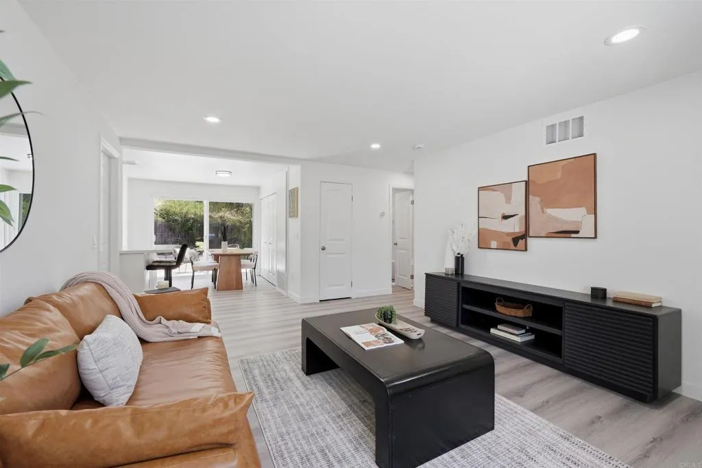 https://cdn.realtyfeed.com/cdn/127/306742076/4b493b6b7817a42bc4b6c67d27385e14.webp