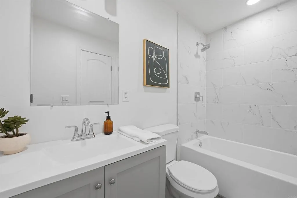 https://cdn.realtyfeed.com/cdn/127/306742076/544f9d0cf5eeb61f3594ea2ee0a48b05.webp