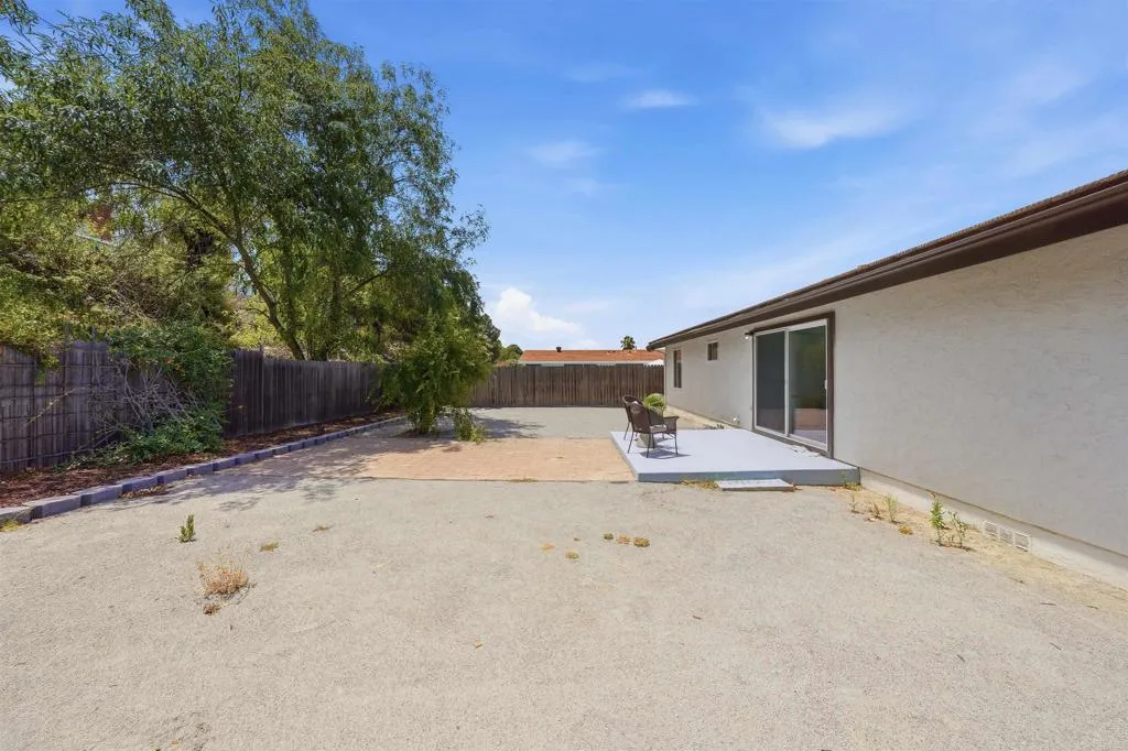 https://cdn.realtyfeed.com/cdn/127/306742076/c948e2a34fc3a77cbaf966629c5f6615.webp