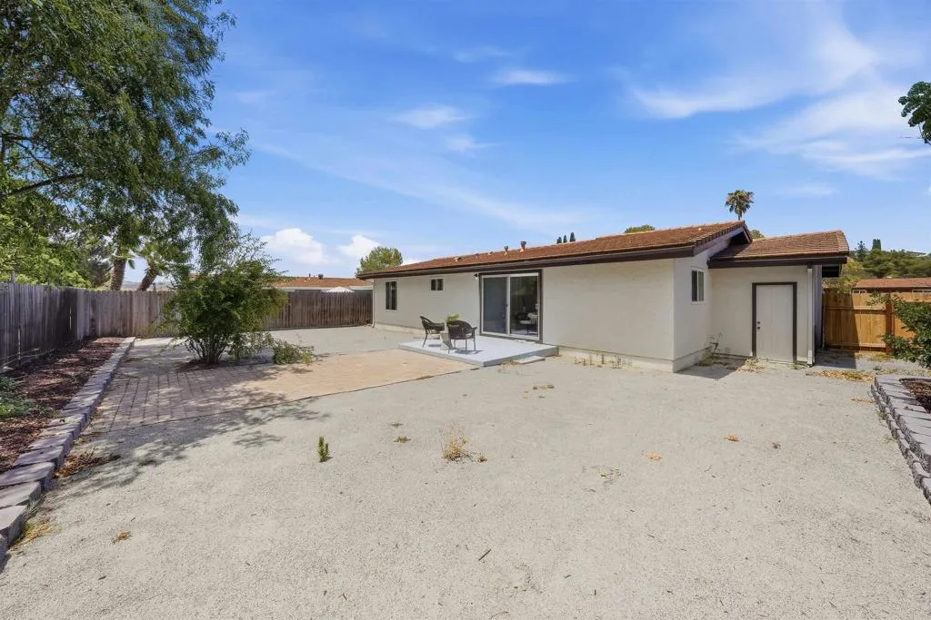 https://cdn.realtyfeed.com/cdn/127/306742076/e9179f5c144c22654af52f77c3ebda68.webp