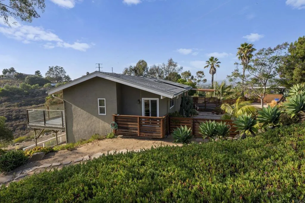 https://cdn.realtyfeed.com/cdn/127/306742093/07d1686a6fe1902187af8bd17ae5604f.webp