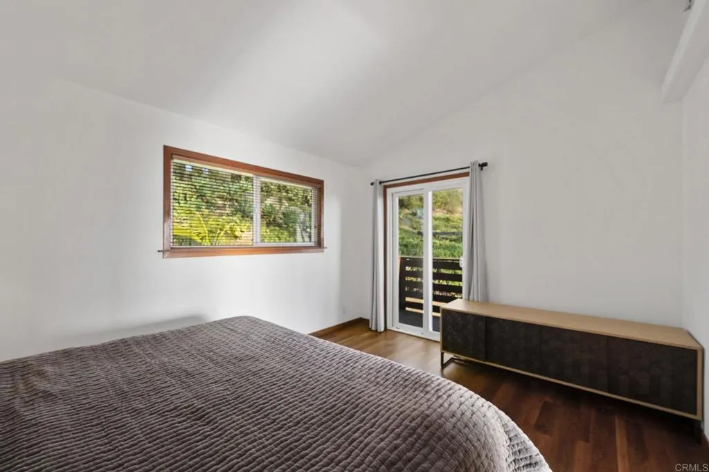 https://cdn.realtyfeed.com/cdn/127/306742093/76400ec8d8f3d1a8fa1d5bbaff389846.webp