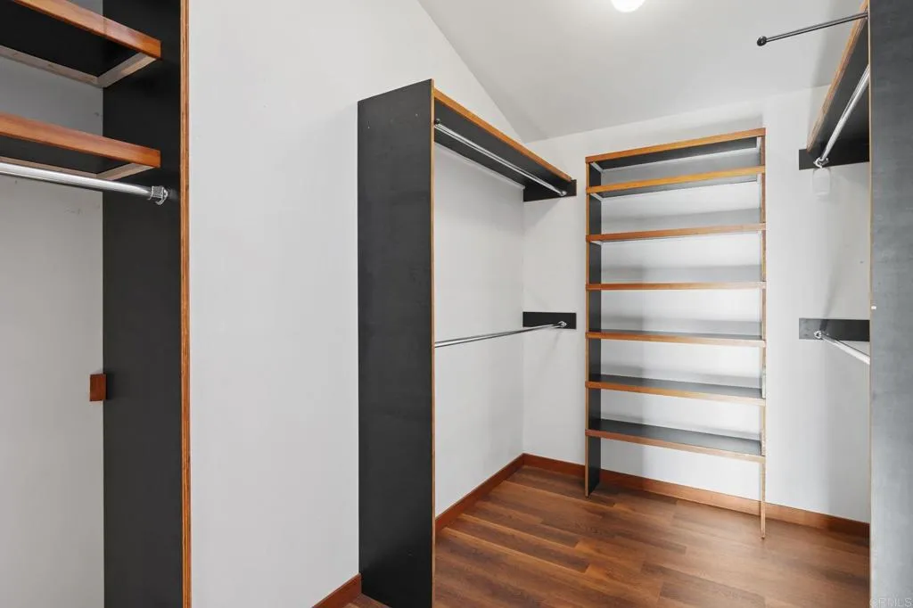 https://cdn.realtyfeed.com/cdn/127/306742093/7ef0376b5d8929b6b2fb0d55aaaafd34.webp