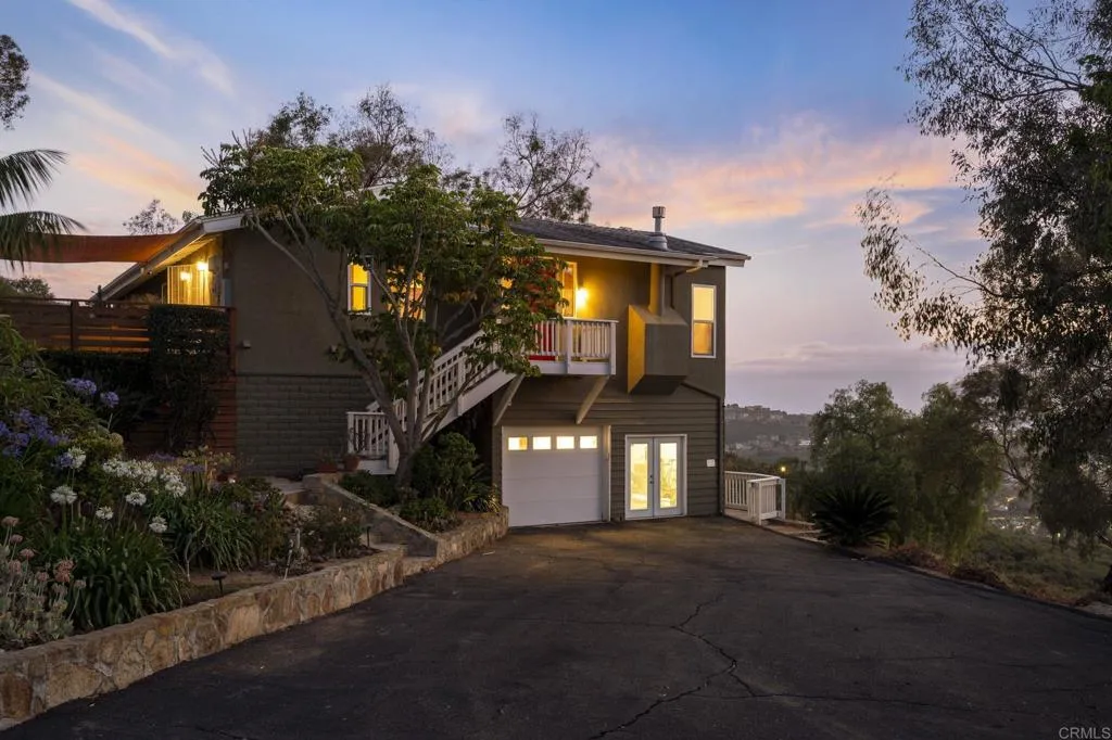 https://cdn.realtyfeed.com/cdn/127/306742093/c10ca4b4188292661edfd6055551e332.webp