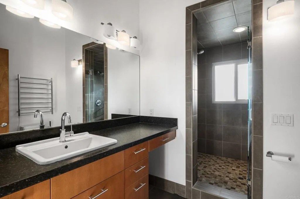 https://cdn.realtyfeed.com/cdn/127/306742093/c344ad57998374d3e0f80e4e1cd98c40.webp