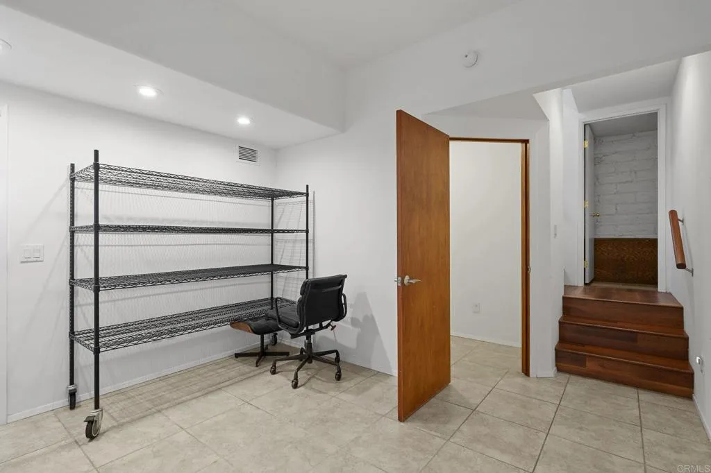 https://cdn.realtyfeed.com/cdn/127/306742093/c47ebd26fa8e0ab017e9a3c65256e415.webp