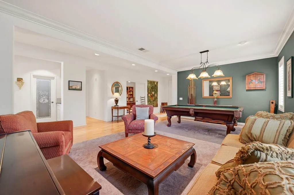 https://cdn.realtyfeed.com/cdn/127/306742140/53e0e28940011aef12499be5b14c6ba0.webp