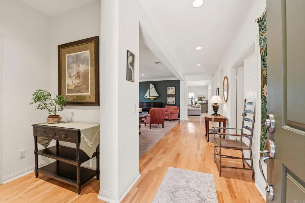 https://cdn.realtyfeed.com/cdn/127/306742140/7fe121a906fbfccbcd7c0ff386dba0c1.webp