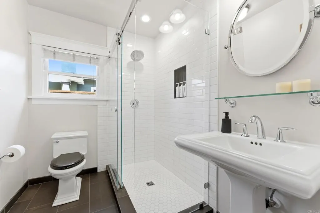 https://cdn.realtyfeed.com/cdn/127/306742191/219f08e5796d3febe8b994ecb78f66df.webp