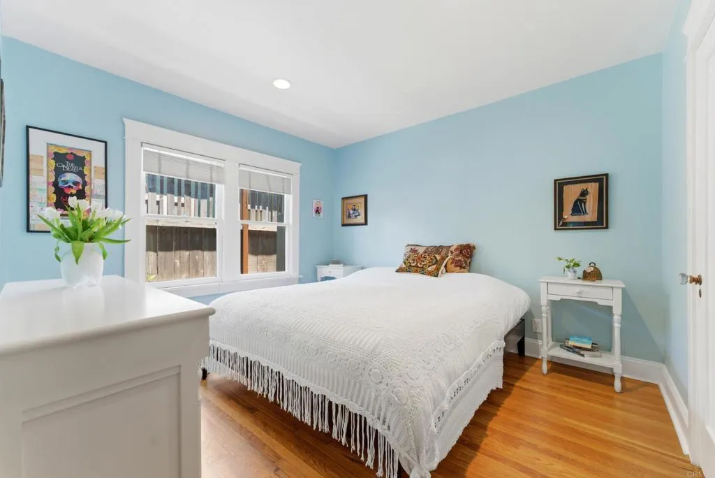 https://cdn.realtyfeed.com/cdn/127/306742191/c3dc7eeb2c22851852cf8af9a4c59eb8.webp