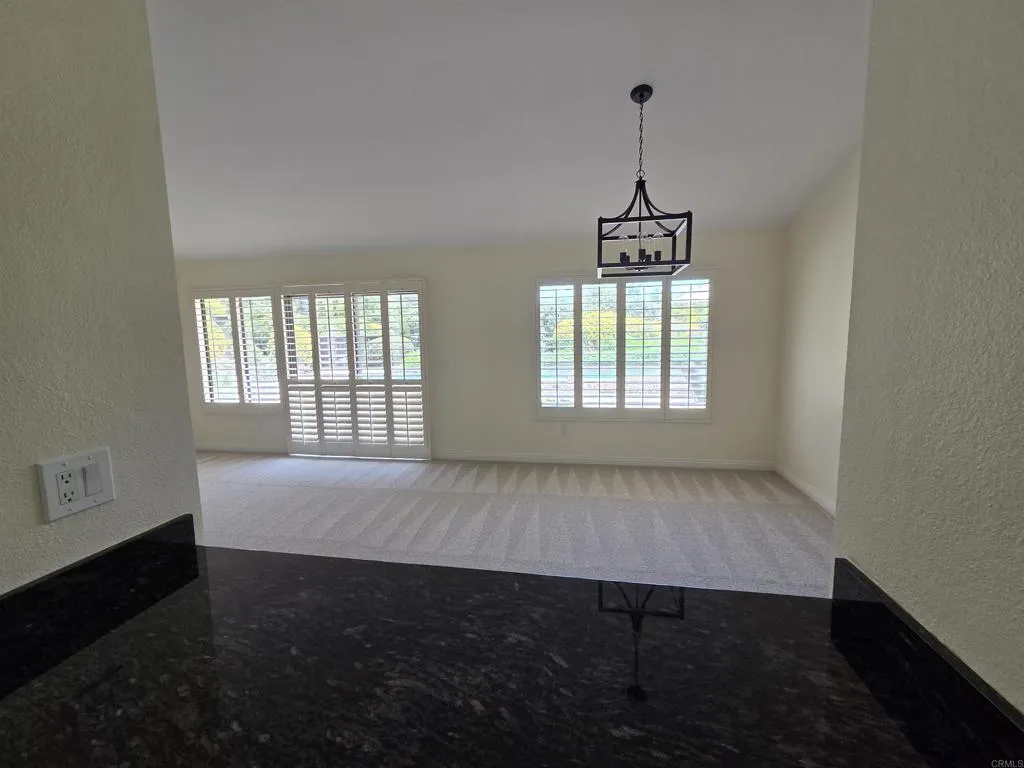 https://cdn.realtyfeed.com/cdn/127/306742229/038dade67d4bb3e9b62a6ebed9fdb096.webp