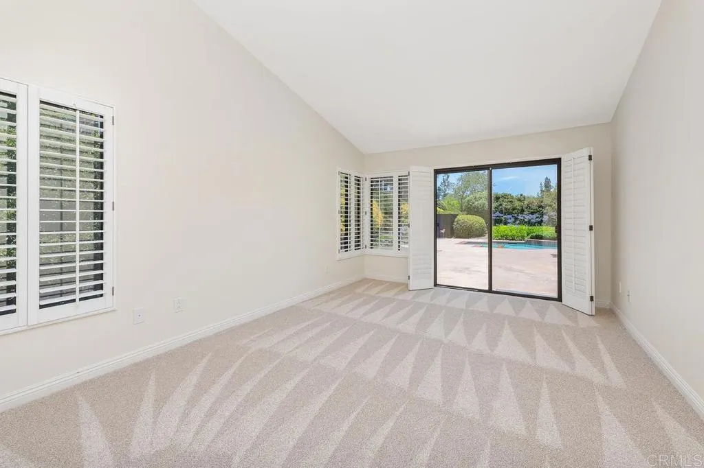 https://cdn.realtyfeed.com/cdn/127/306742229/af9507f4e753f5c1a946b30baf4d0813.webp