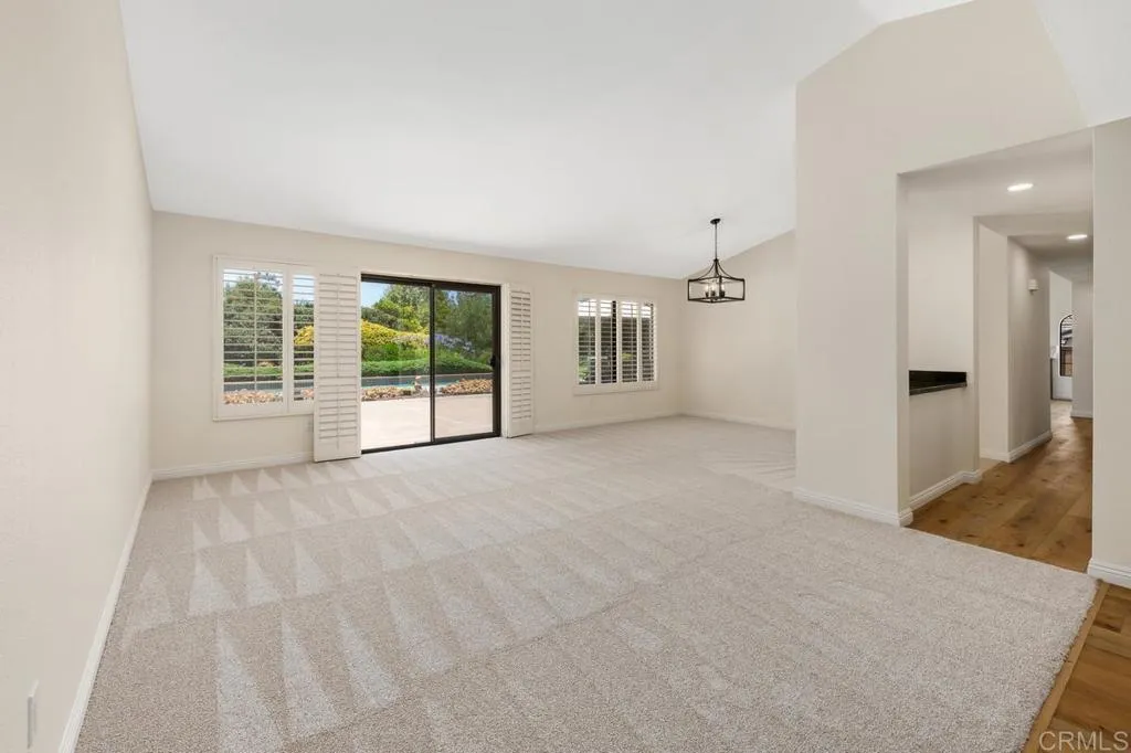 https://cdn.realtyfeed.com/cdn/127/306742229/d2c99edfede46b8dae3ed8e3984730d5.webp