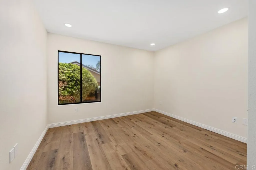https://cdn.realtyfeed.com/cdn/127/306742229/ecec5bb689023f982cd3c542894d78b1.webp