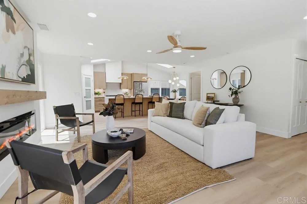 https://cdn.realtyfeed.com/cdn/127/306742239/16ff34078efc468987e797a664f26ac7.webp