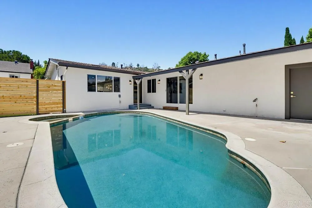 https://cdn.realtyfeed.com/cdn/127/306742239/3fe931c5ecc82cb0a9577a5919c67203.webp