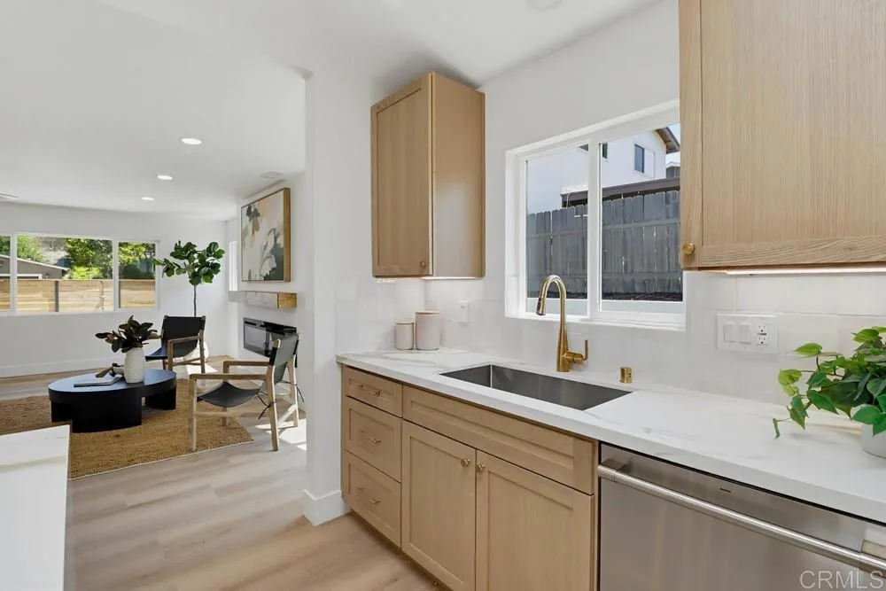 https://cdn.realtyfeed.com/cdn/127/306742239/435dfbab99fc5e7883764c5c64007796.webp