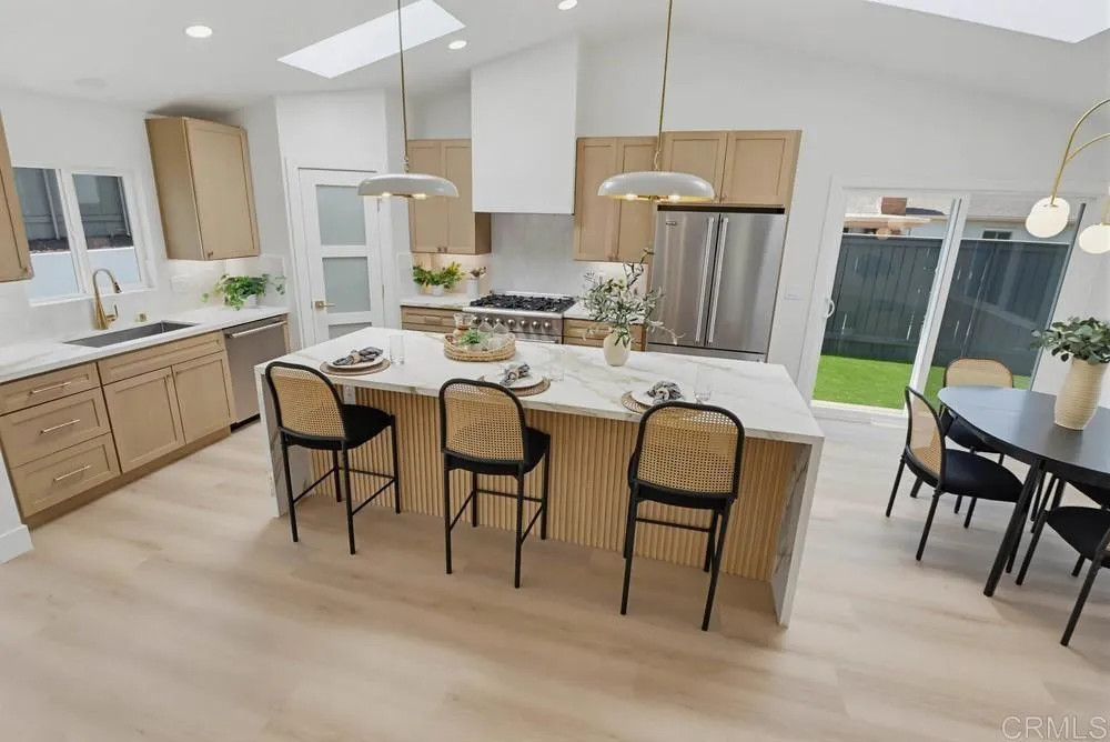https://cdn.realtyfeed.com/cdn/127/306742239/48b78a35e0777963d049397b865c203f.webp