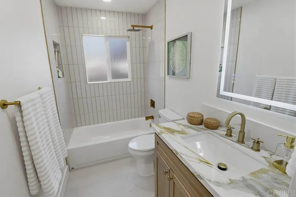 https://cdn.realtyfeed.com/cdn/127/306742239/565759f5c84ba24c3595999566e77f8b.webp