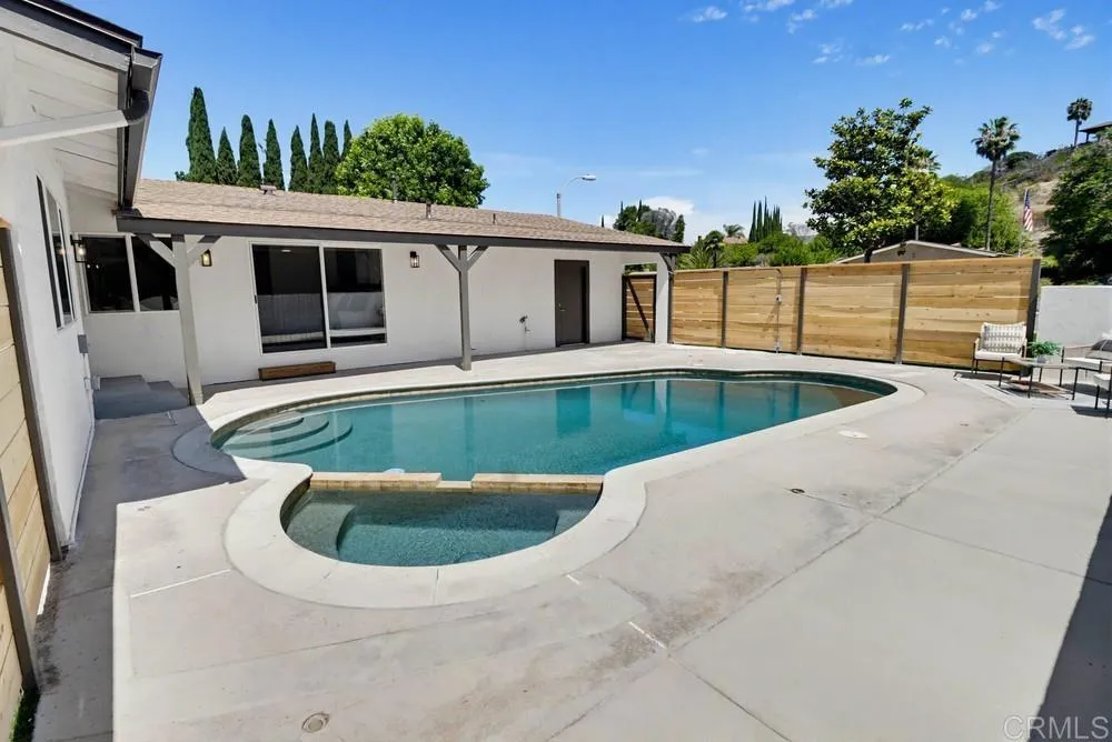 https://cdn.realtyfeed.com/cdn/127/306742239/c9778e44b2305103268d17eb3141231a.webp