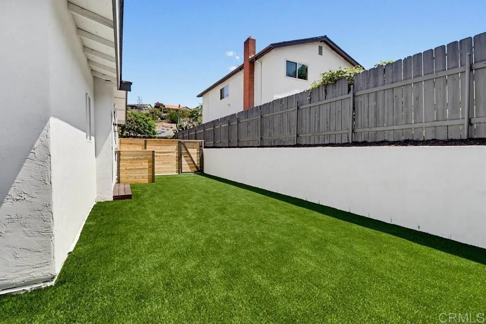https://cdn.realtyfeed.com/cdn/127/306742239/cdfe5229e04f71f5f3e6f937be23fd3a.webp