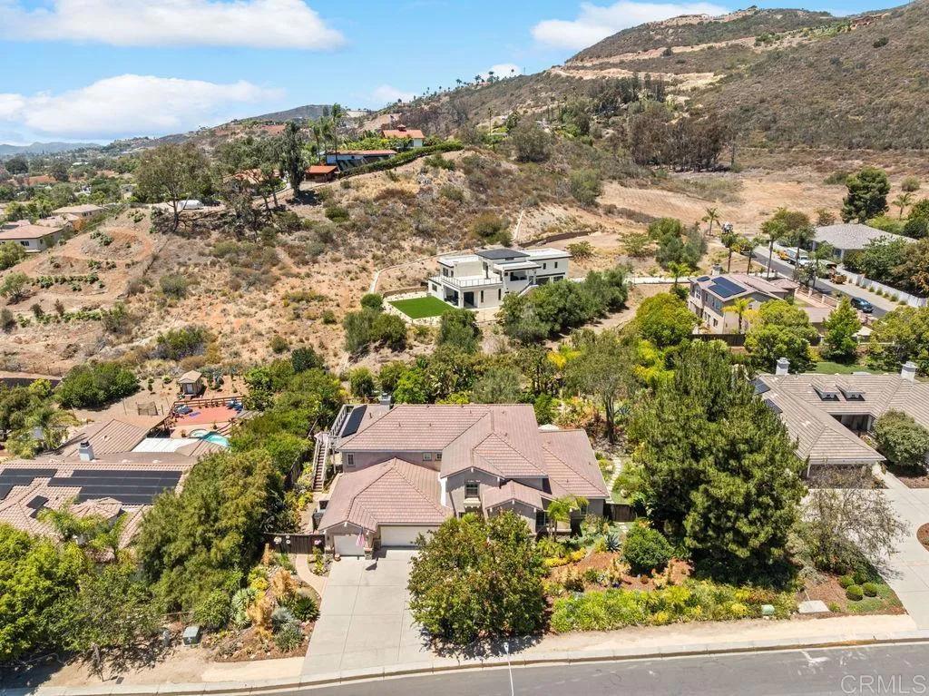 https://cdn.realtyfeed.com/cdn/127/306742280/0759074436313a3147bdeefcbcdcecd5.webp
