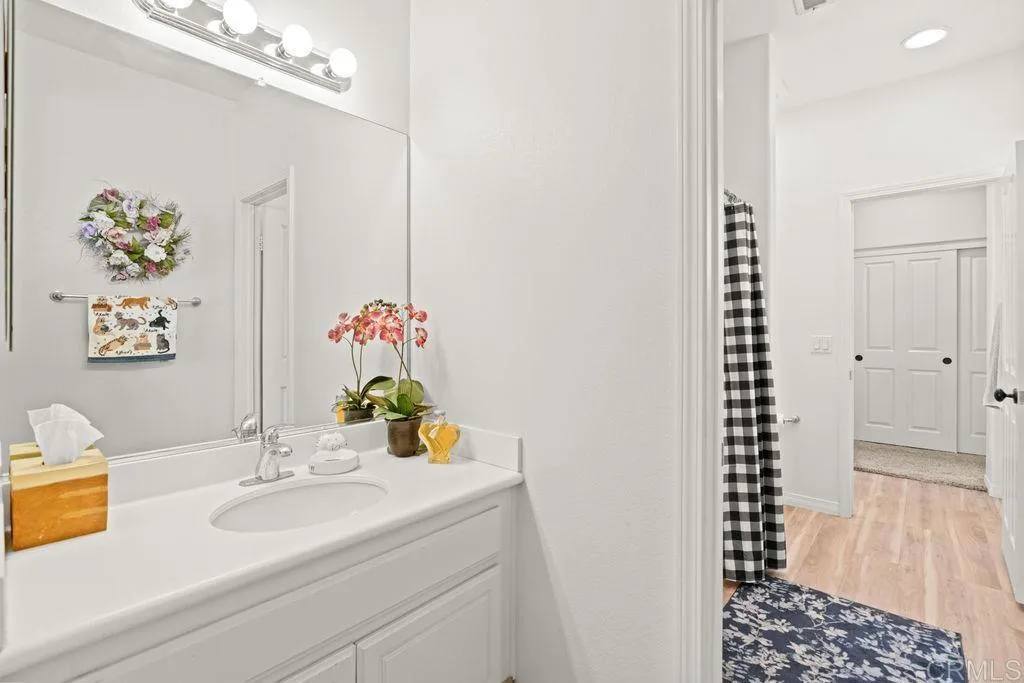 https://cdn.realtyfeed.com/cdn/127/306742280/8679c1622506737d46996d11026954ba.webp