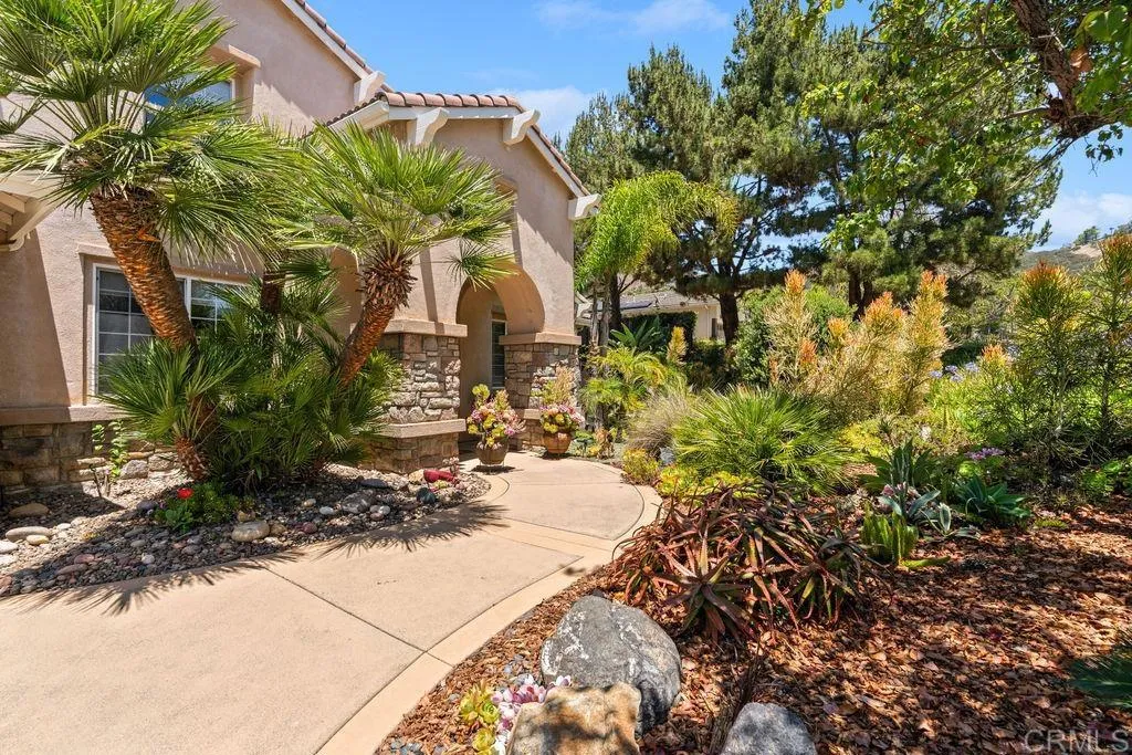https://cdn.realtyfeed.com/cdn/127/306742280/90d8aabc77bca1d16f85aa8a43073a58.webp