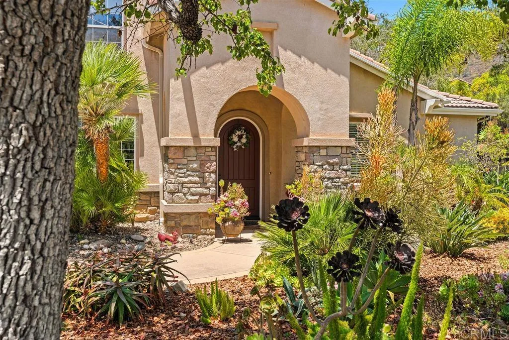 https://cdn.realtyfeed.com/cdn/127/306742280/f180aae432f7b4c1e67642a4ee2b388a.webp