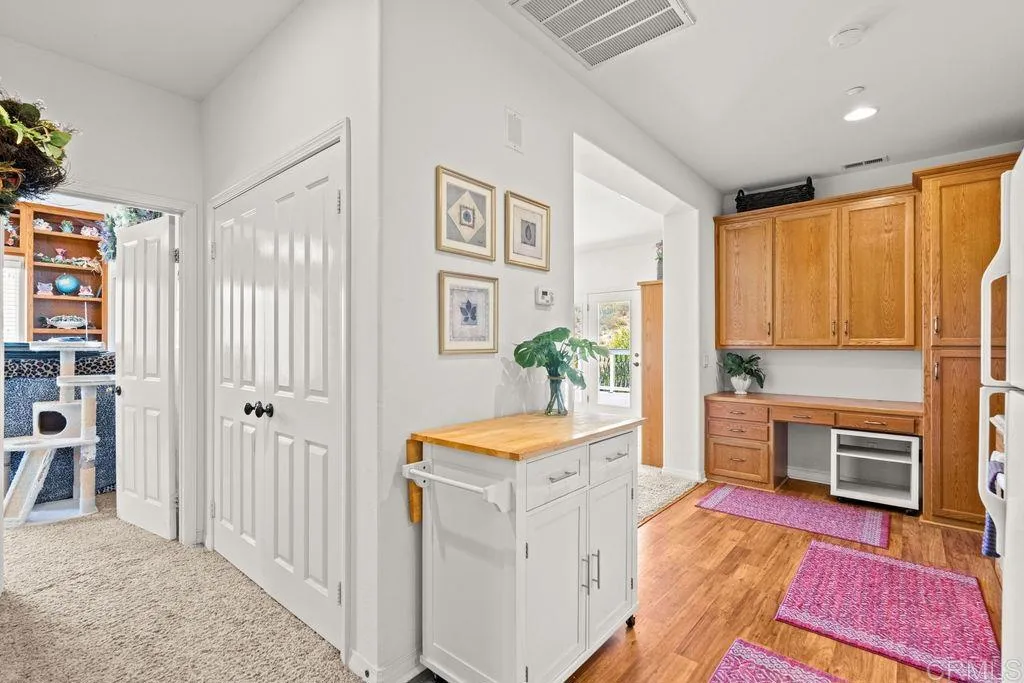 https://cdn.realtyfeed.com/cdn/127/306742280/f2e2fa8001790600ddf3383d76ad1ab2.webp