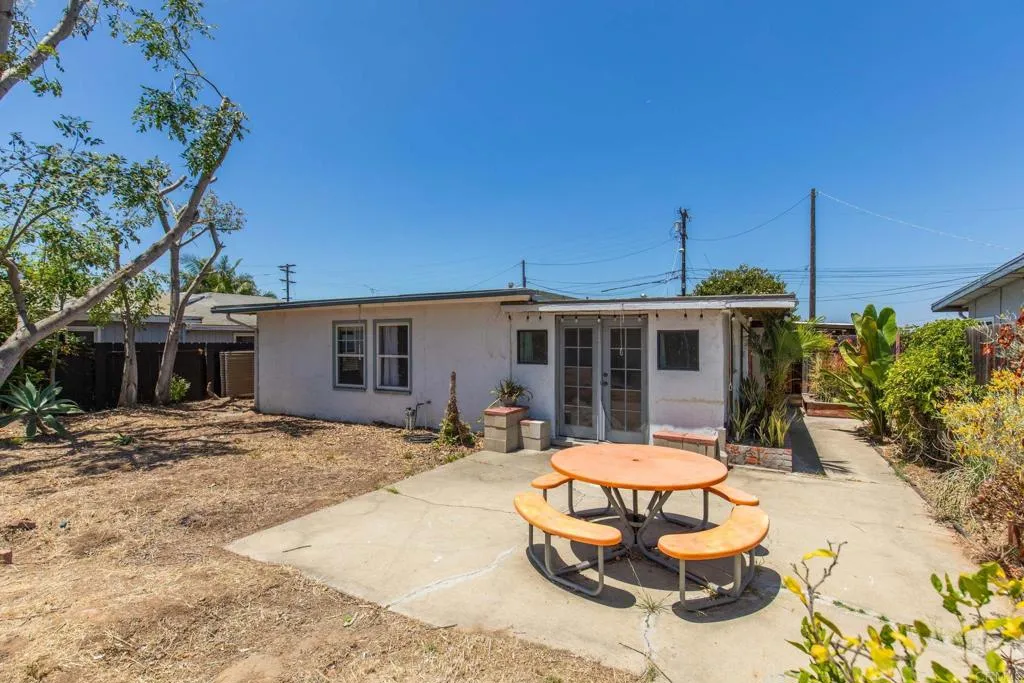 https://cdn.realtyfeed.com/cdn/127/306742284/04cc7cb3da237ead4789e26b51be75b1.webp