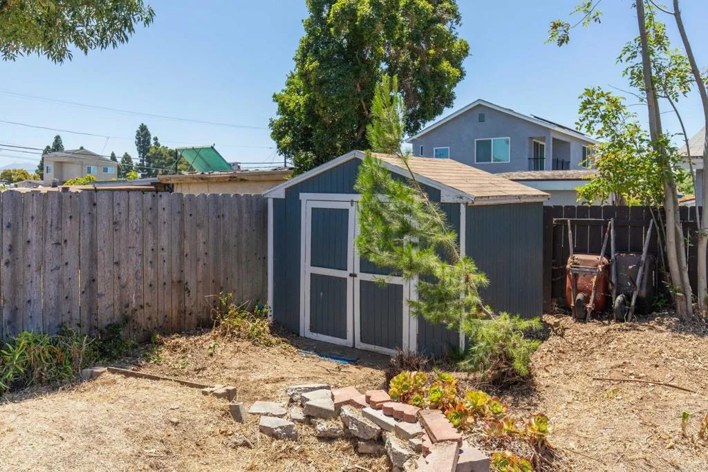 https://cdn.realtyfeed.com/cdn/127/306742284/27f19d09edf7c0cdbd1ca5546f1970a3.webp