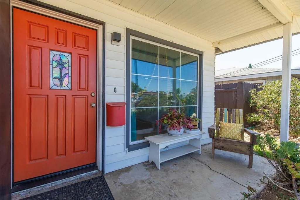 https://cdn.realtyfeed.com/cdn/127/306742284/6f51f709a4c149ecf8cbeb5bd7dc8c83.webp