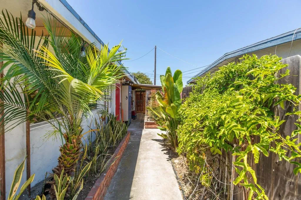 https://cdn.realtyfeed.com/cdn/127/306742284/86764e19f85e9f11163456de89d27bf1.webp