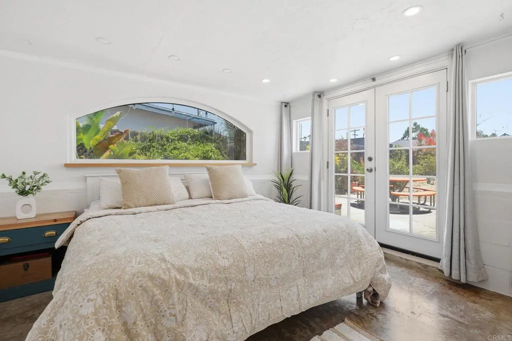 https://cdn.realtyfeed.com/cdn/127/306742284/f1258c94930c370bfe1bbcce02b6616c.webp